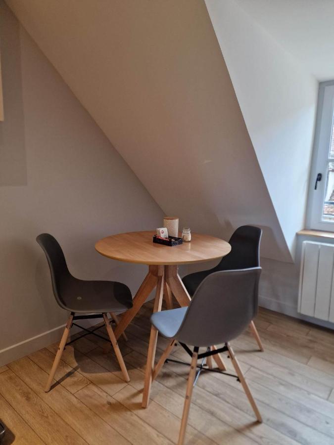 Appartement Au Coeur De Vezelay - Galerie 10 외부 사진
